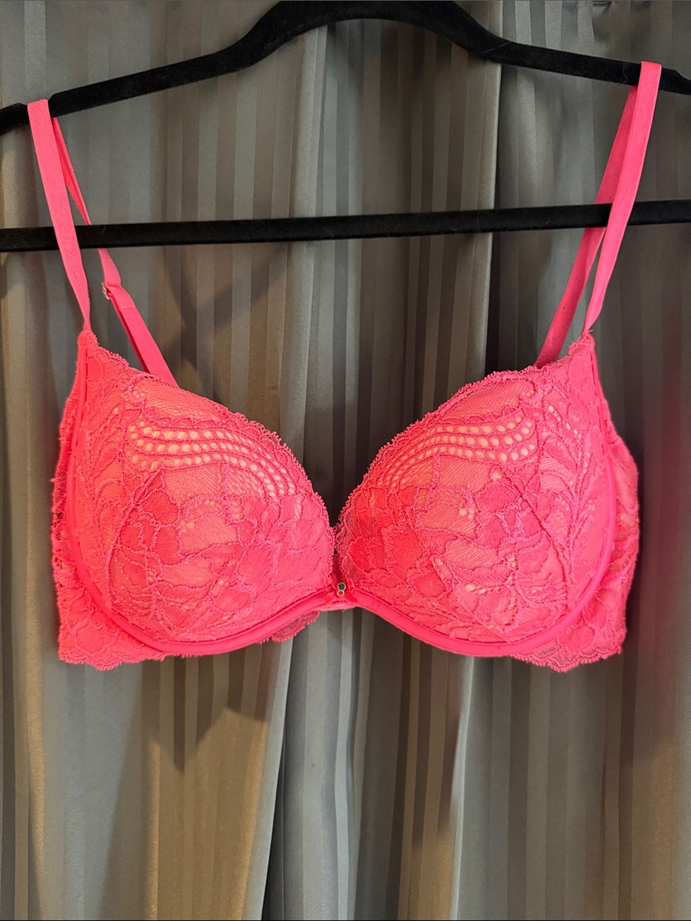 Victoria's Secret Neon Pink Lace Underwire Bra